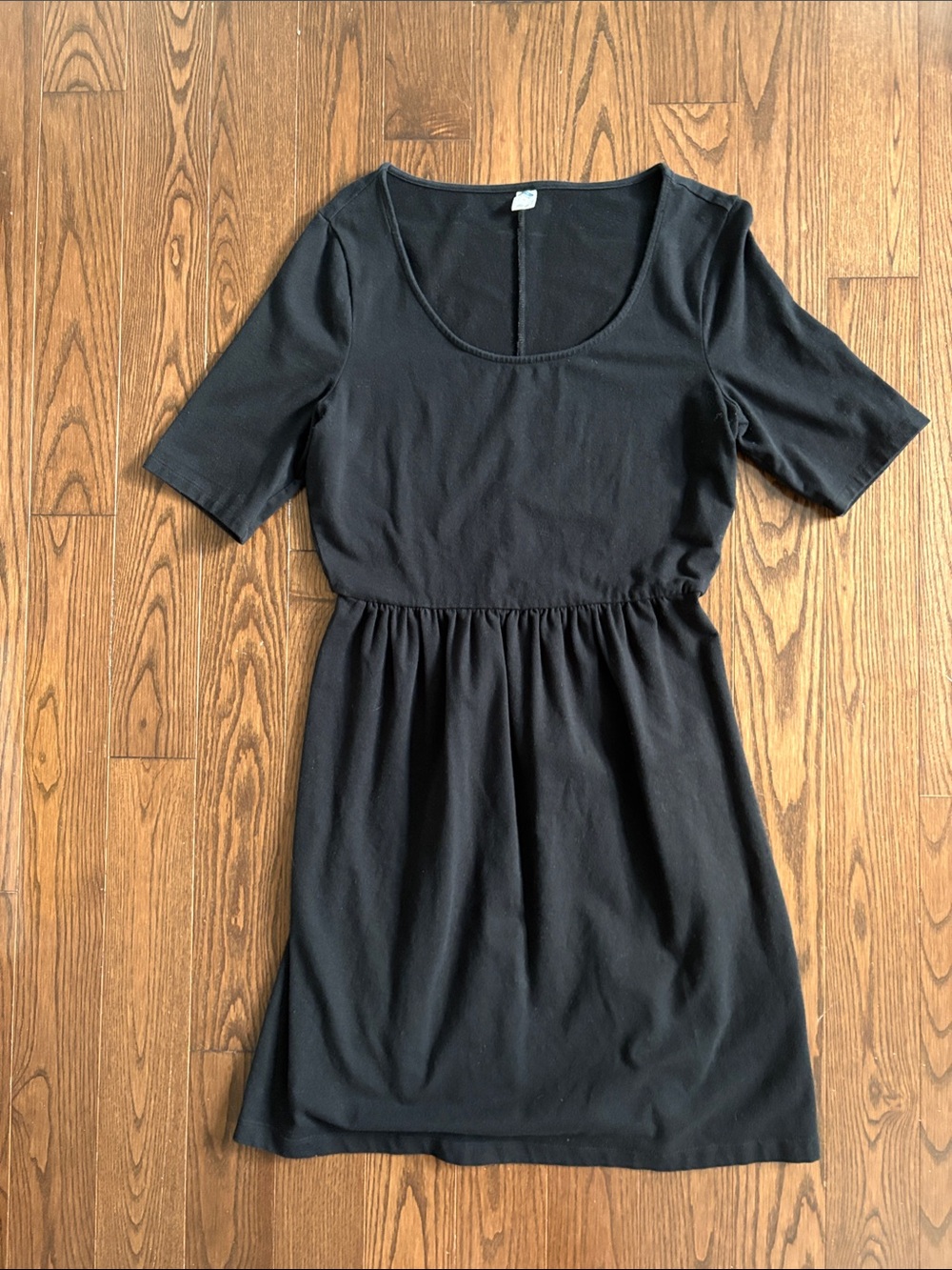GAP Black Scoop Neck Short Sleeve Dress